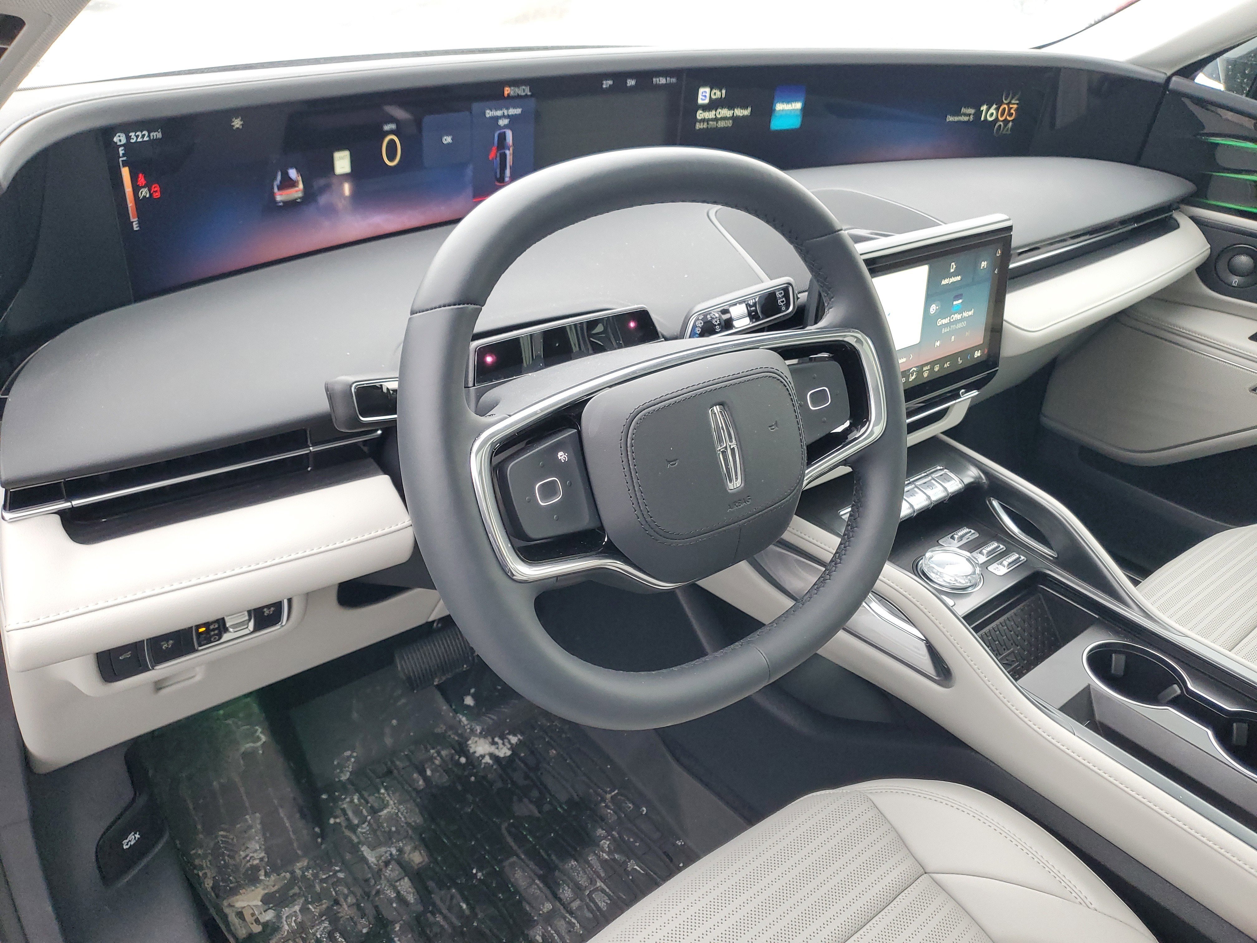 New 2026 Lincoln Nautilus Reserve w/ Jet Appearance Package image 13