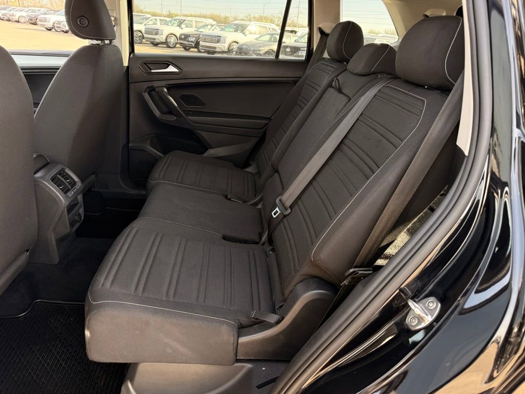 Used 2022 Volkswagen Tiguan S image 25