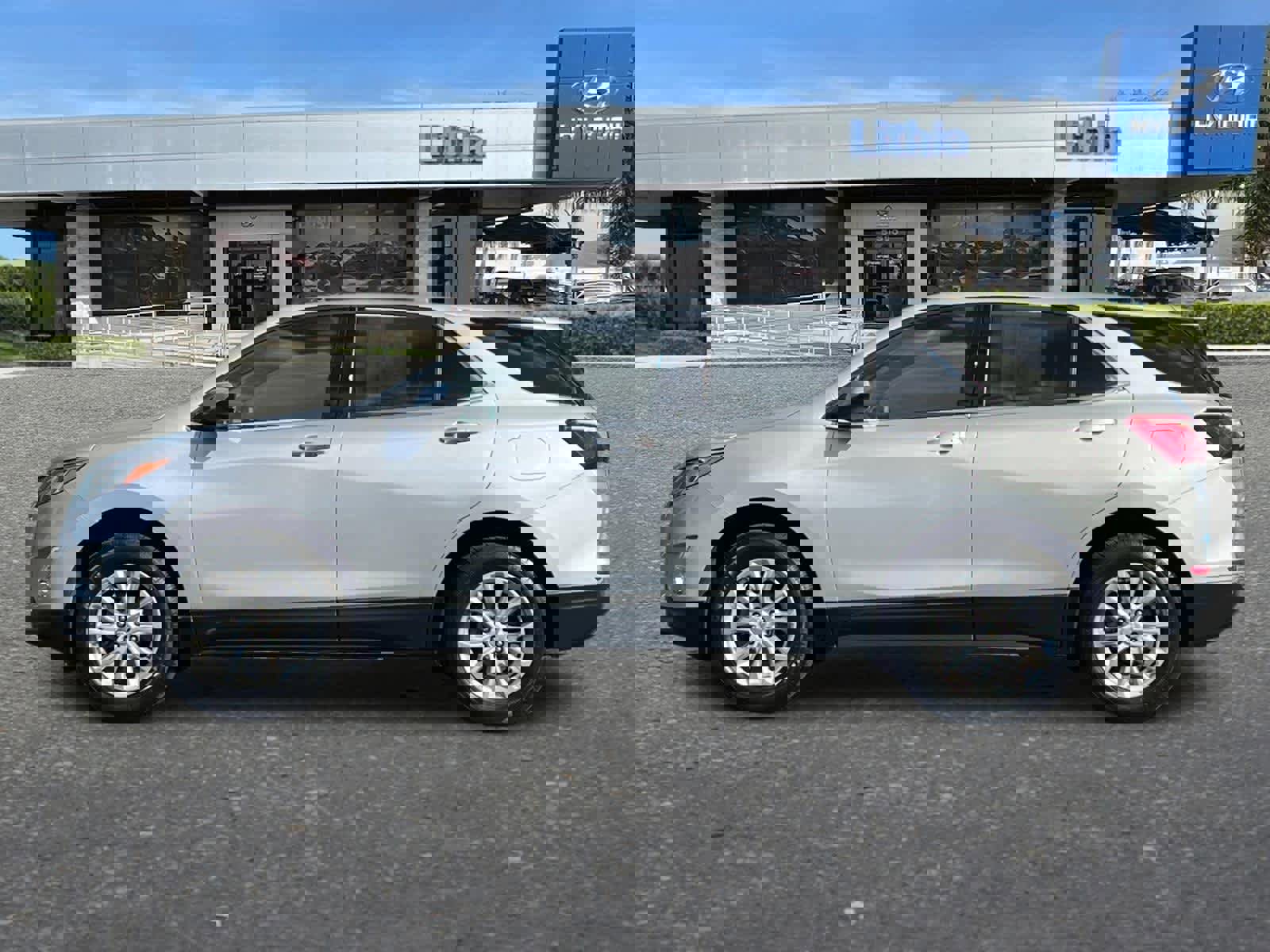 Used 2020 Chevrolet Equinox LT image 6