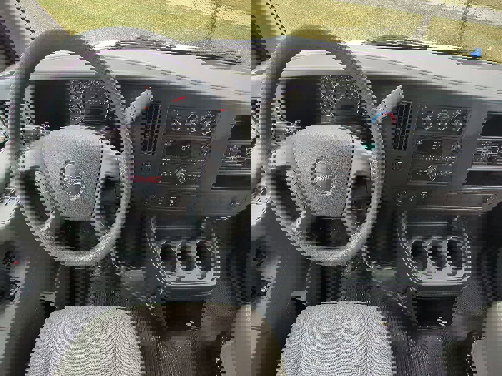 Used 2013 GMC Savana 3500 image 14