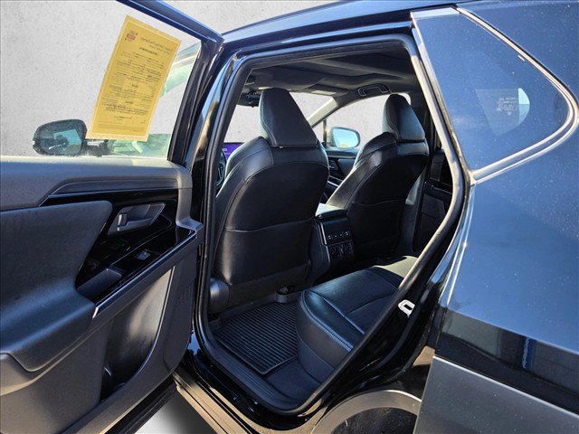 Certified 2023 Subaru Solterra AWD image 16