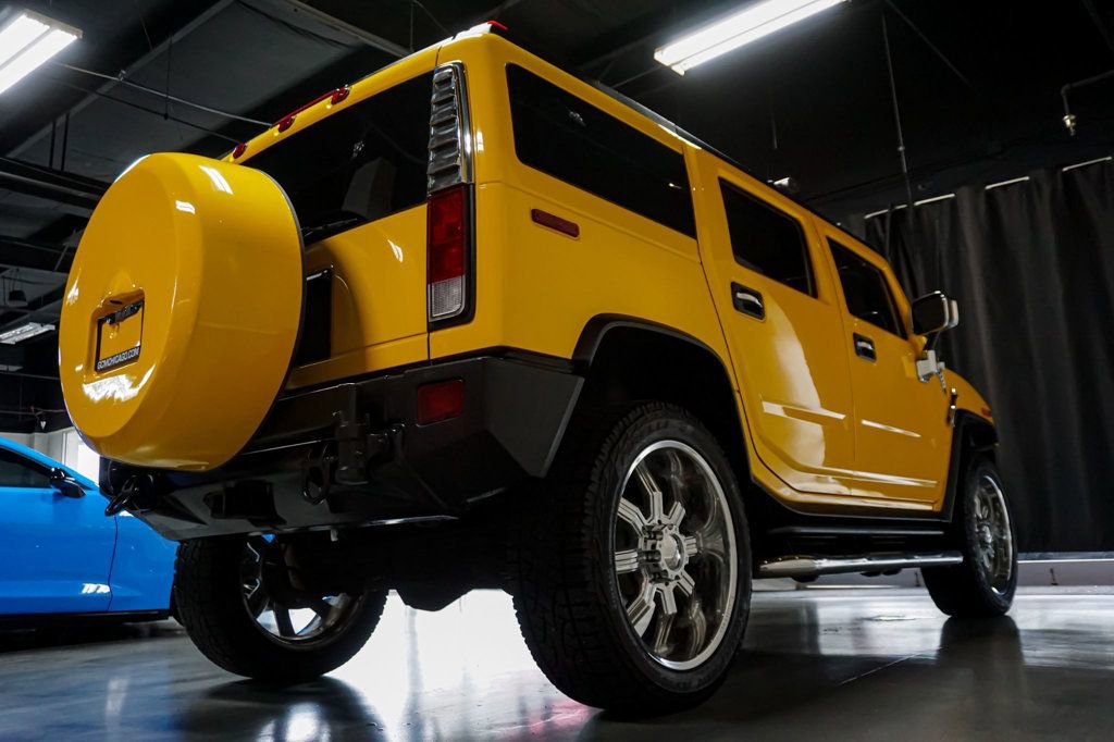 Used 2005 HUMMER H2 w/ Preferred Equipment Group image 6