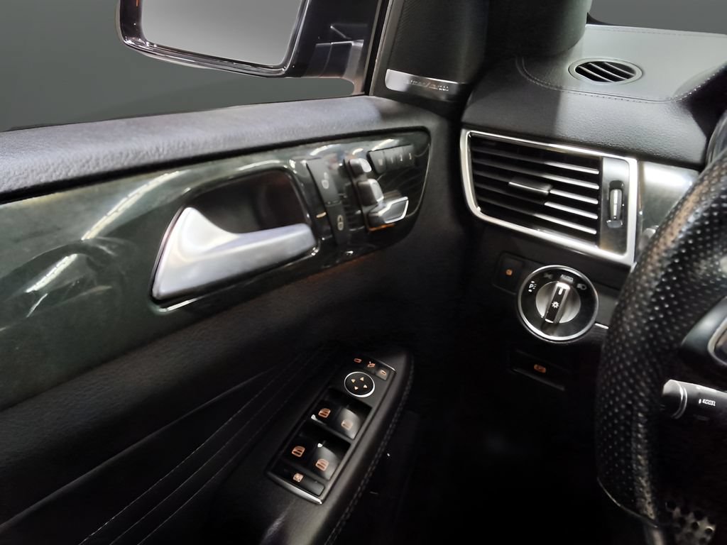 Used 2019 Mercedes-Benz GLE 43 AMG 4MATIC Coupe w/ Premium 3 Package image 24