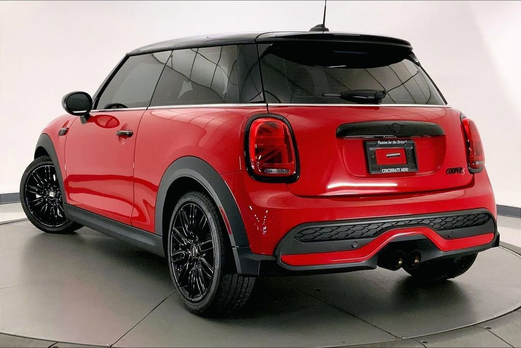 Used 2022 MINI Cooper S w/ Premium Package FWD image 10