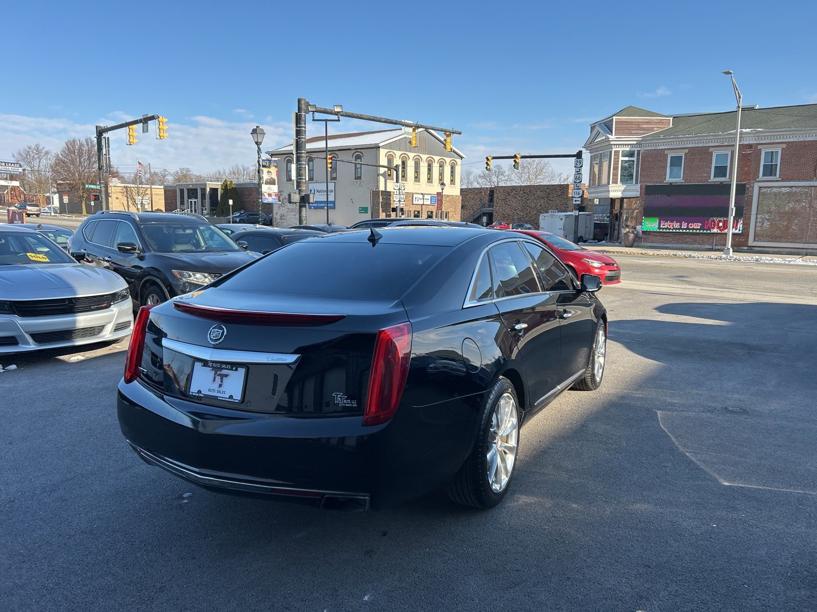 Used 2013 Cadillac XTS Premium image 5