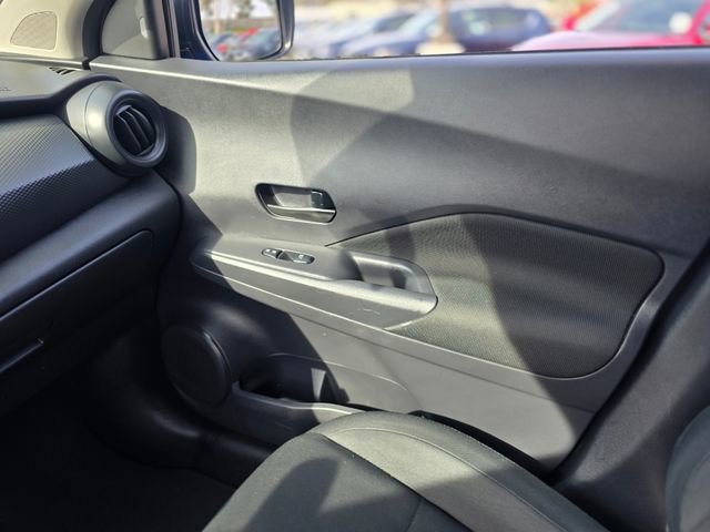 Used 2024 Nissan Kicks S image 27