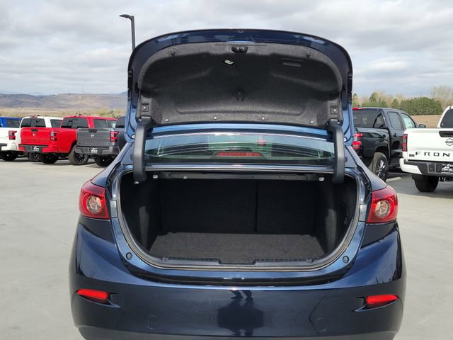 Used 2017 MAZDA MAZDA3 Grand Touring image 10