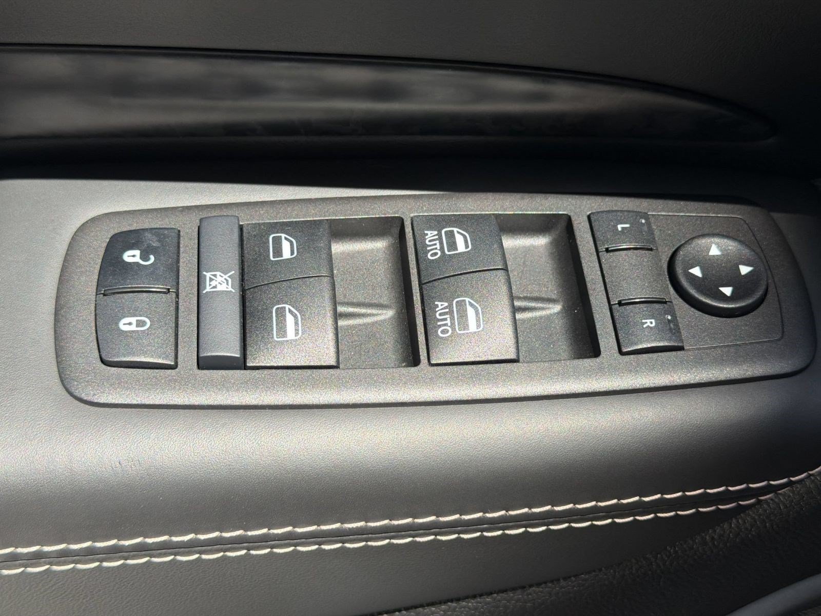 Used 2024 Dodge Durango SRT Hellcat AWD/4WD image 28