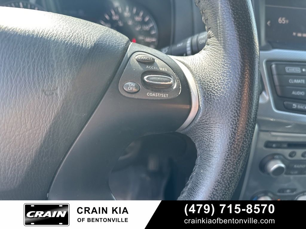 Used 2017 Nissan Pathfinder SL AWD/4WD image 21