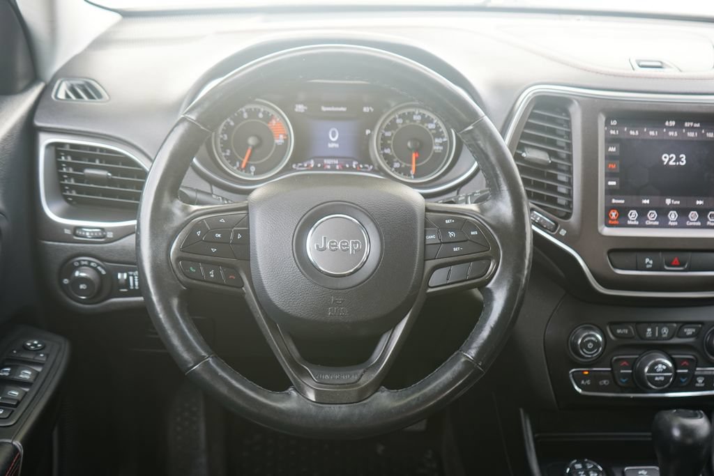 Used 2019 Jeep Cherokee Trailhawk w/ Cold Weather Group AWD/4WD image 13