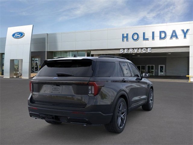 New 2026 Ford Explorer ST-Line w/ ST-Line Street Pack image 8