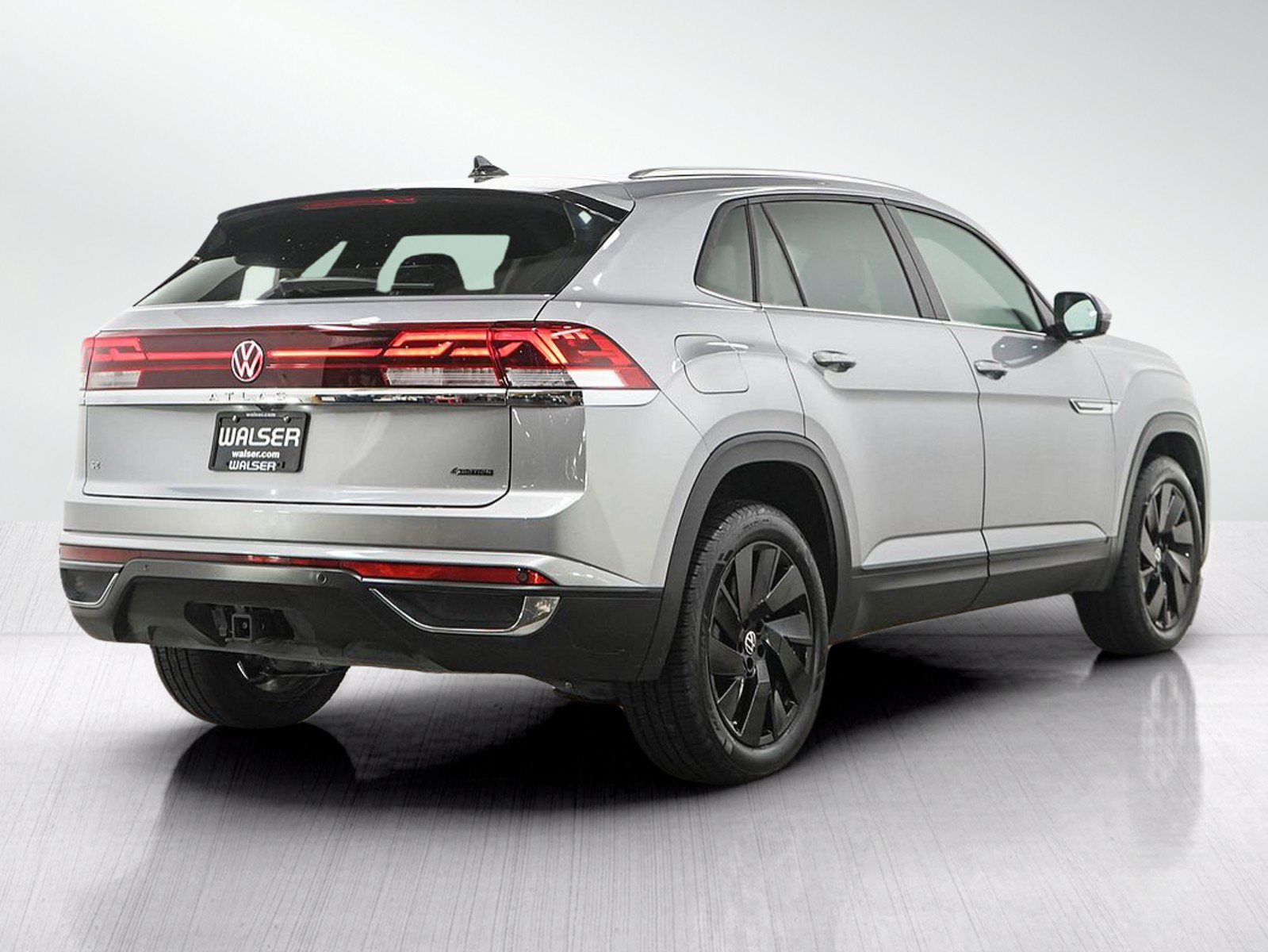 Used 2026 Volkswagen Atlas Cross Sport SE AWD/4WD image 5