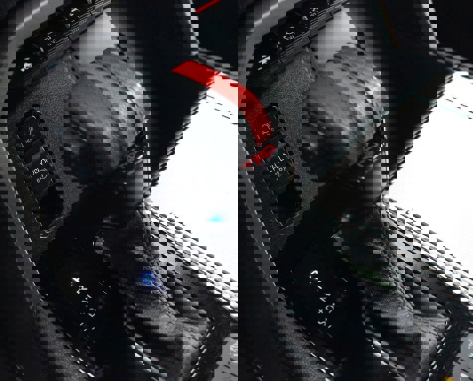 Used 2025 Toyota Sequoia Limited image 14