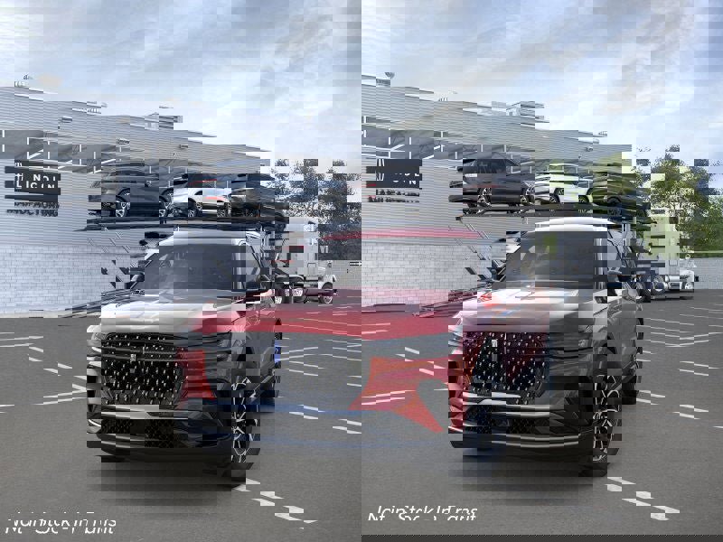 New 2026 Lincoln Nautilus Premier image 2