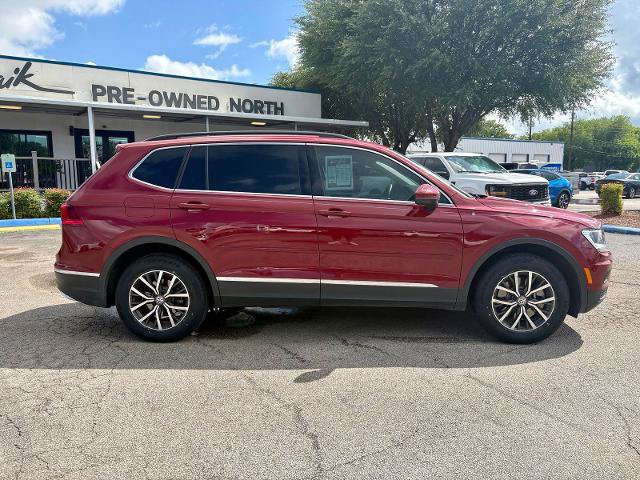 Used 2021 Volkswagen Tiguan SE FWD image 2