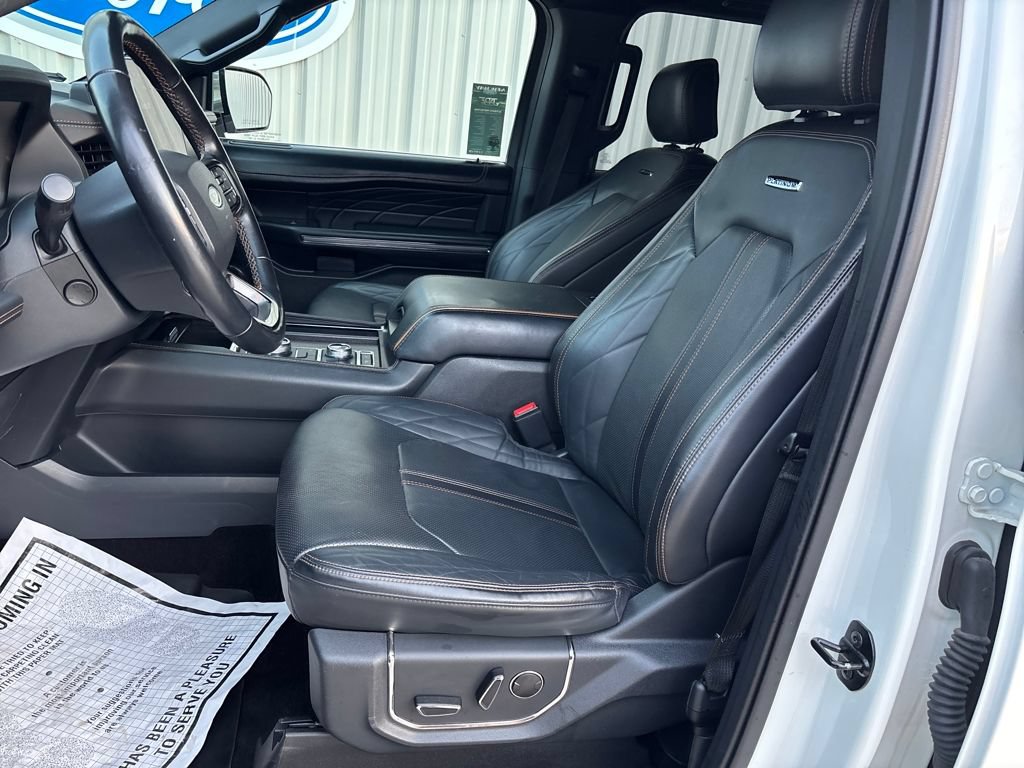 Used 2022 Ford Expedition Max Platinum AWD/4WD image 11