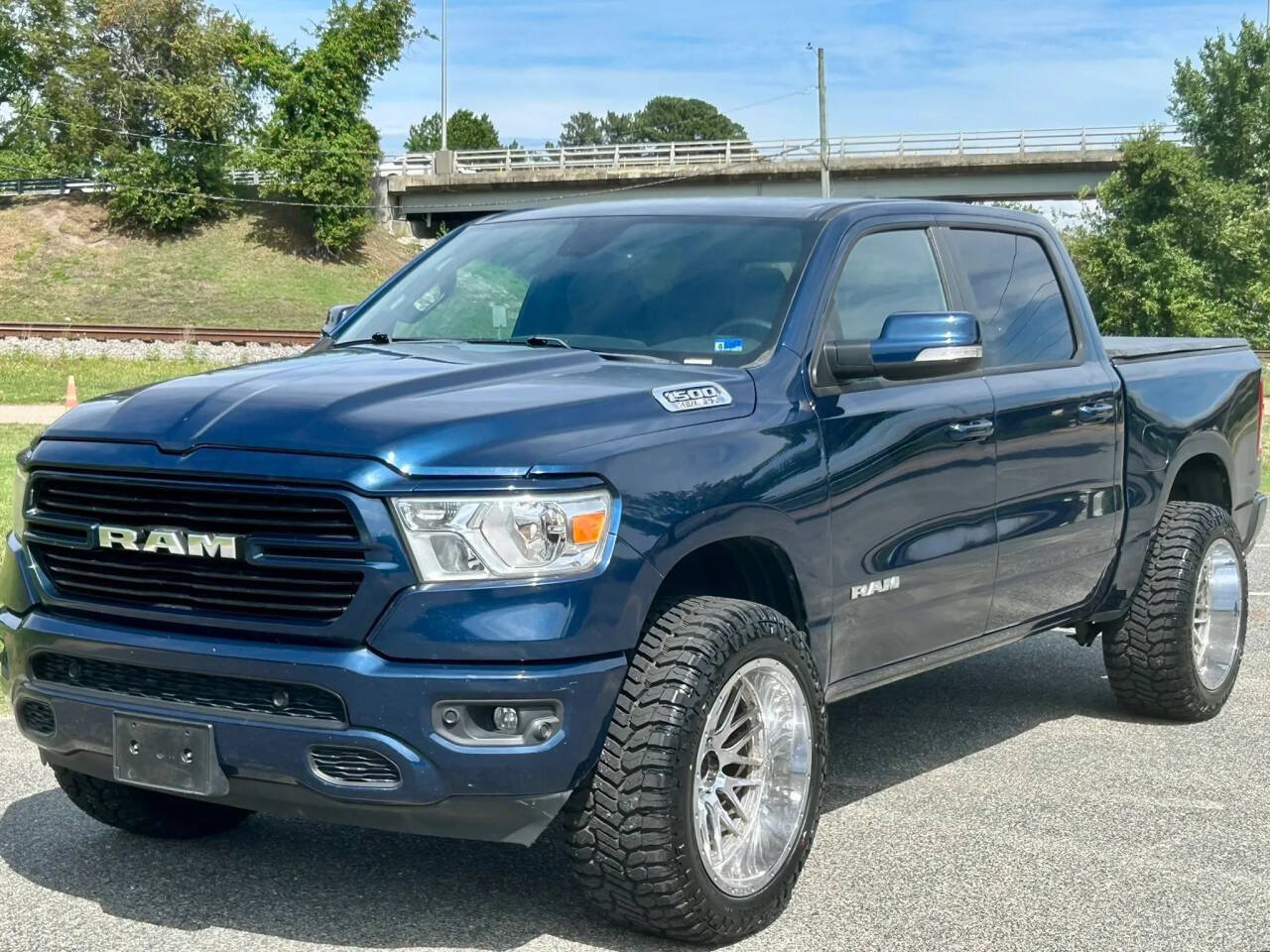 Used 2019 RAM 1500 Big Horn RWD image 1