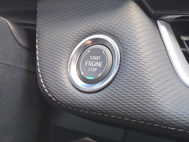 New 2026 Chevrolet Equinox LT w/ Safety and Technology Package FWD image 14