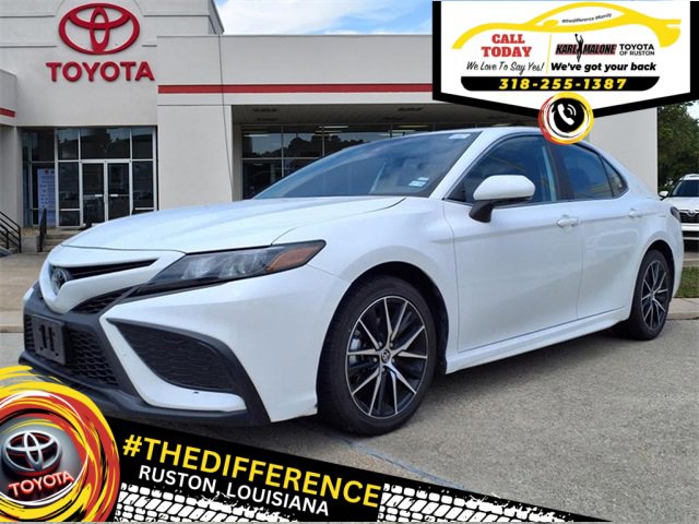 Used 2024 Toyota Camry SE