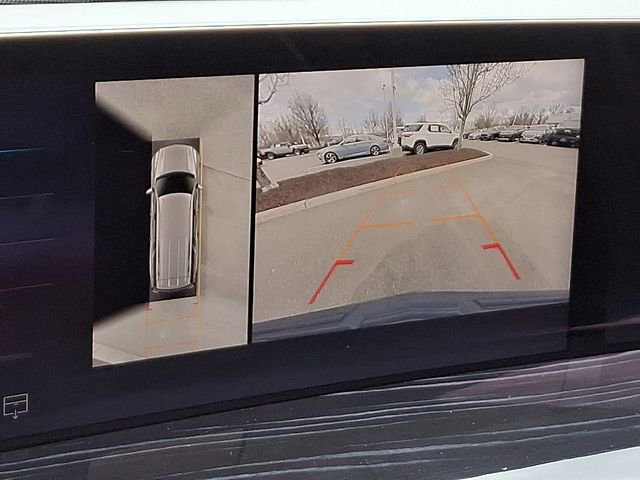 Certified 2025 Cadillac Escalade ESV Sport w/ LPO, Floor Liner Package image 18