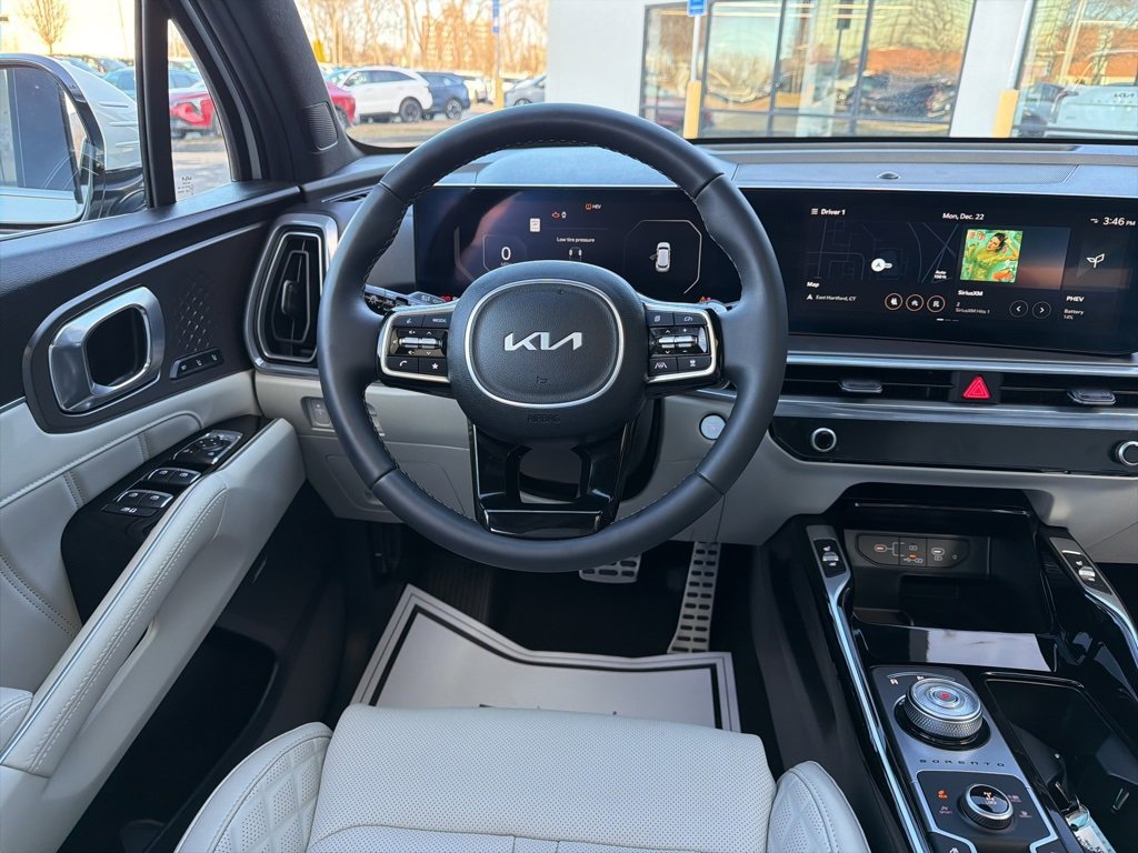 Used 2025 Kia Sorento SX Prestige image 28