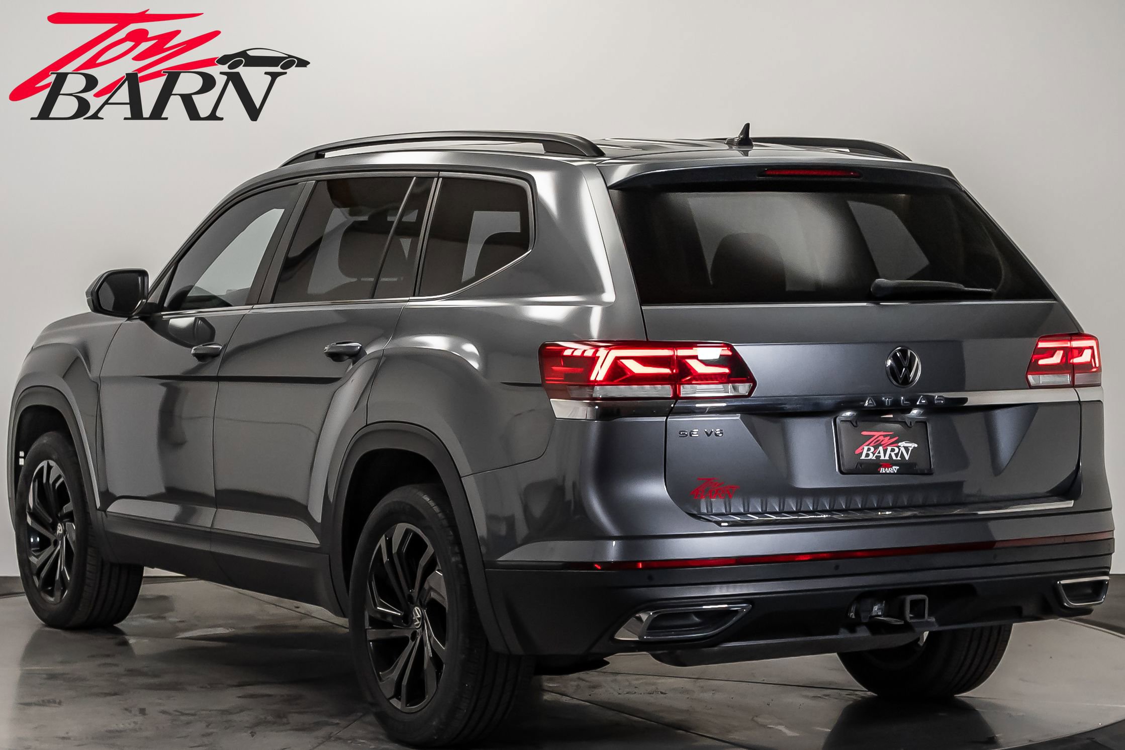 Used 2022 Volkswagen Atlas SE image 3