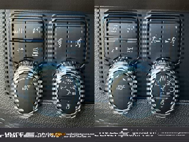 Used 2022 GMC Yukon SLT w/ SLT Premium Package image 28