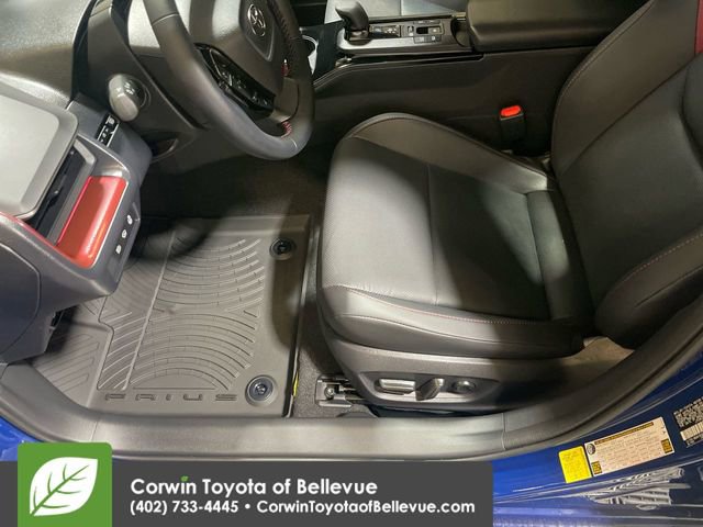New 2026 Toyota Prius Plug-In Hybrid FWD image 12