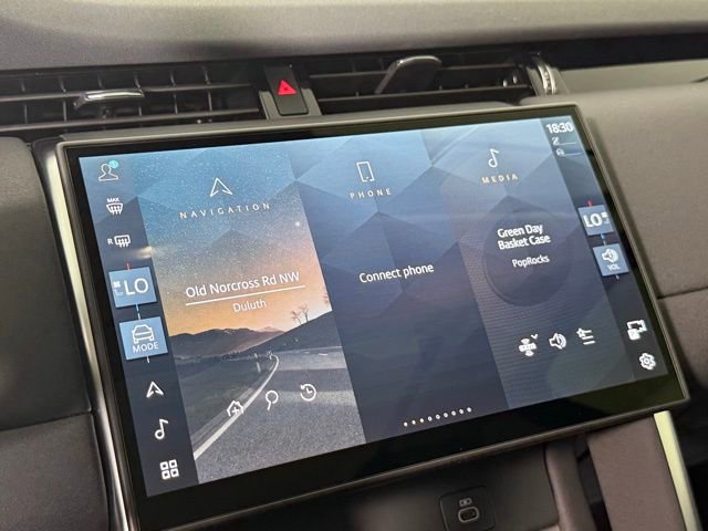 New 2025 Land Rover Discovery Sport S image 16