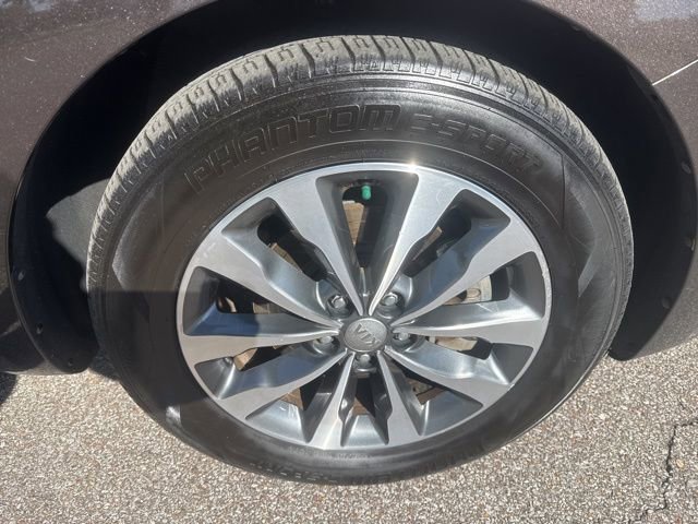 Used 2016 Kia Sedona SX image 12