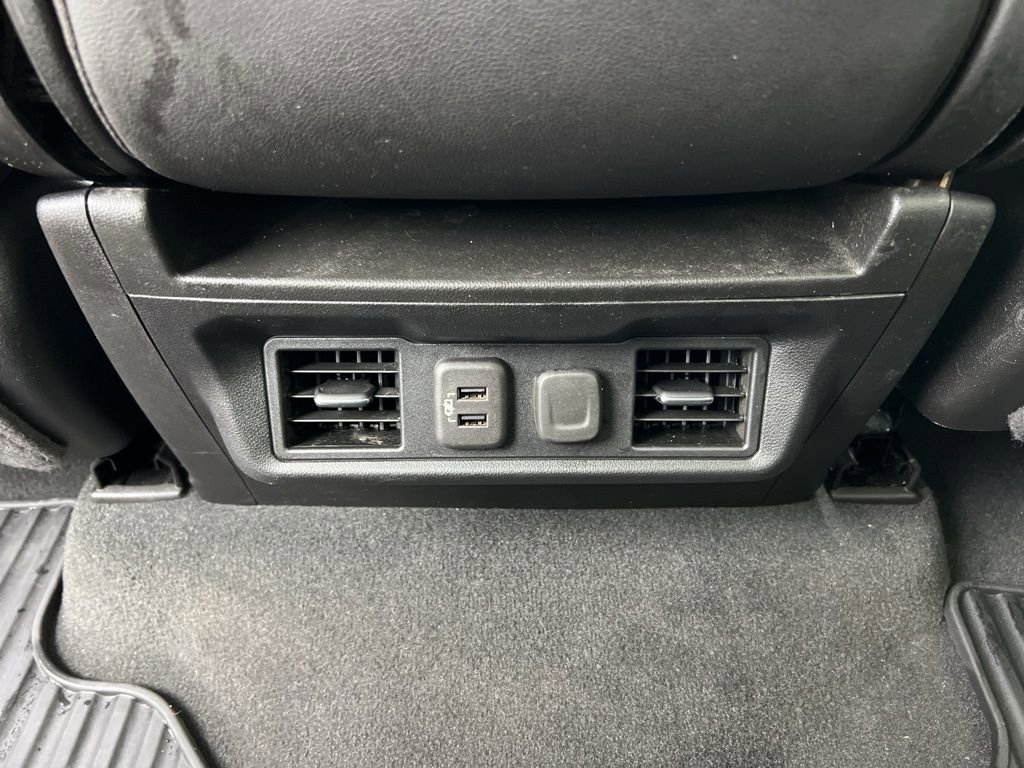 Used 2020 Chevrolet Silverado 1500 LT w/ All-Star Edition image 34