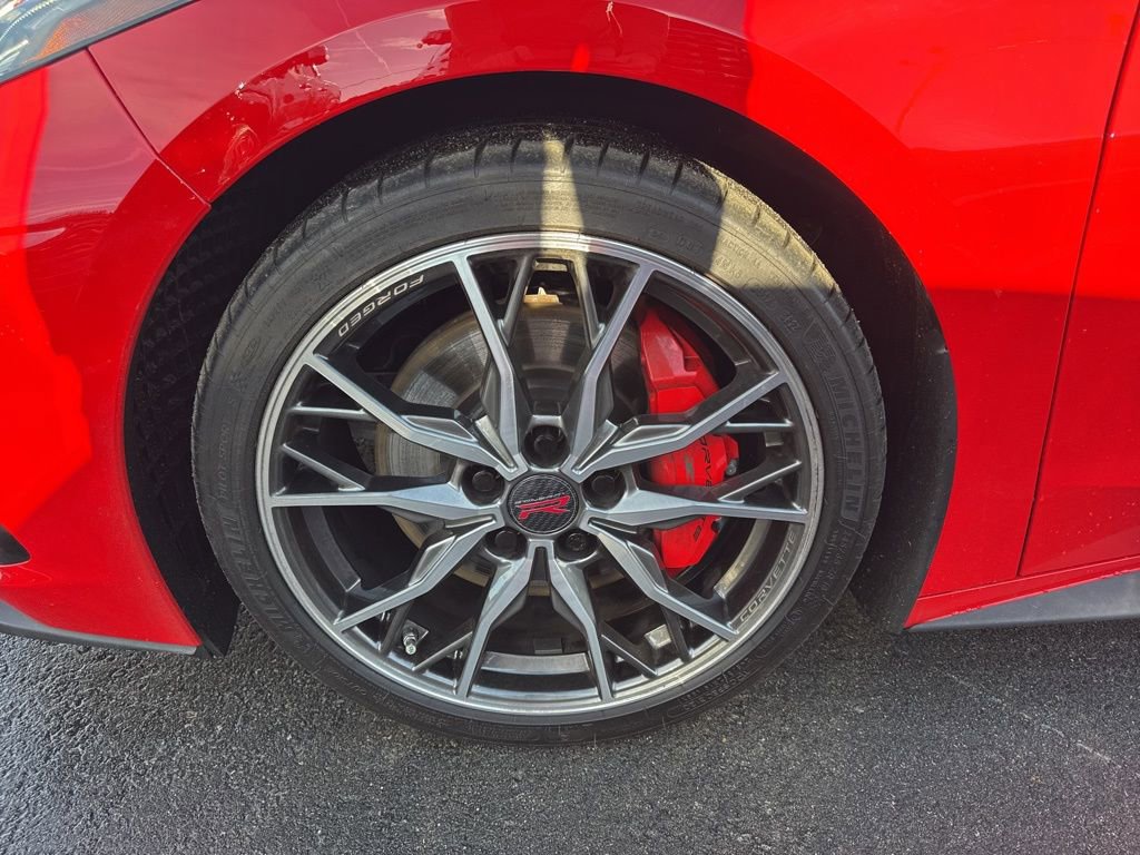 Used 2024 Chevrolet Corvette Stingray Premium Cpe w/ Z51 Performance Package image 32