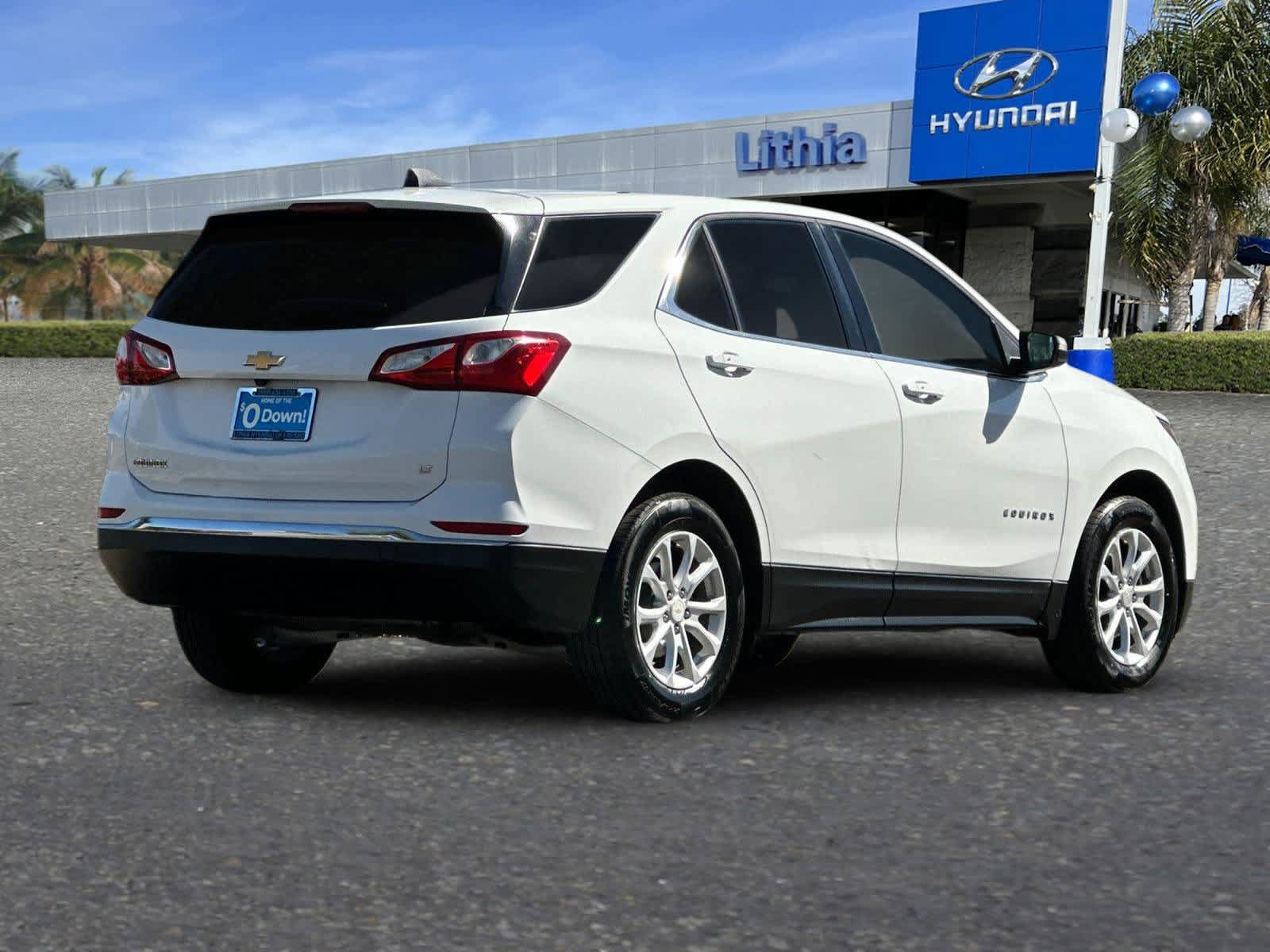 Used 2018 Chevrolet Equinox LT FWD image 3