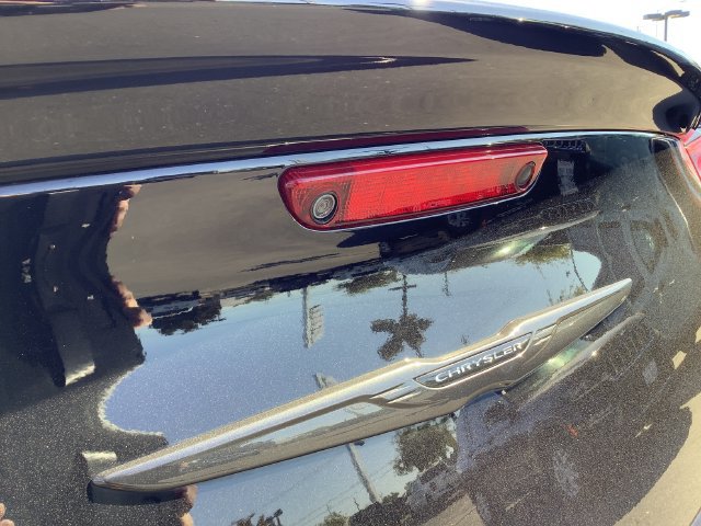 Used 2023 Chrysler 300 C RWD image 29
