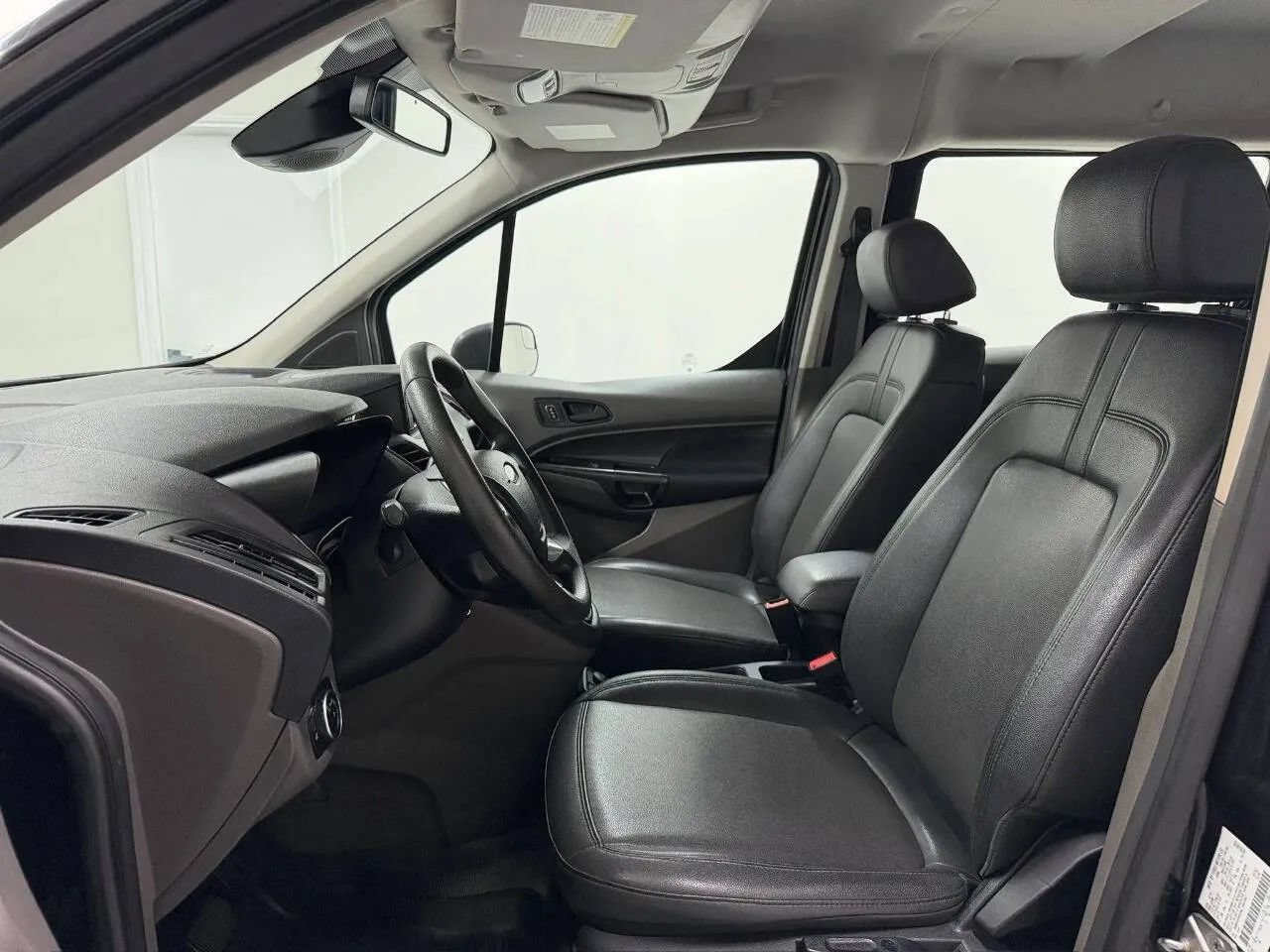 Used 2020 Ford Transit Connect XL FWD image 12