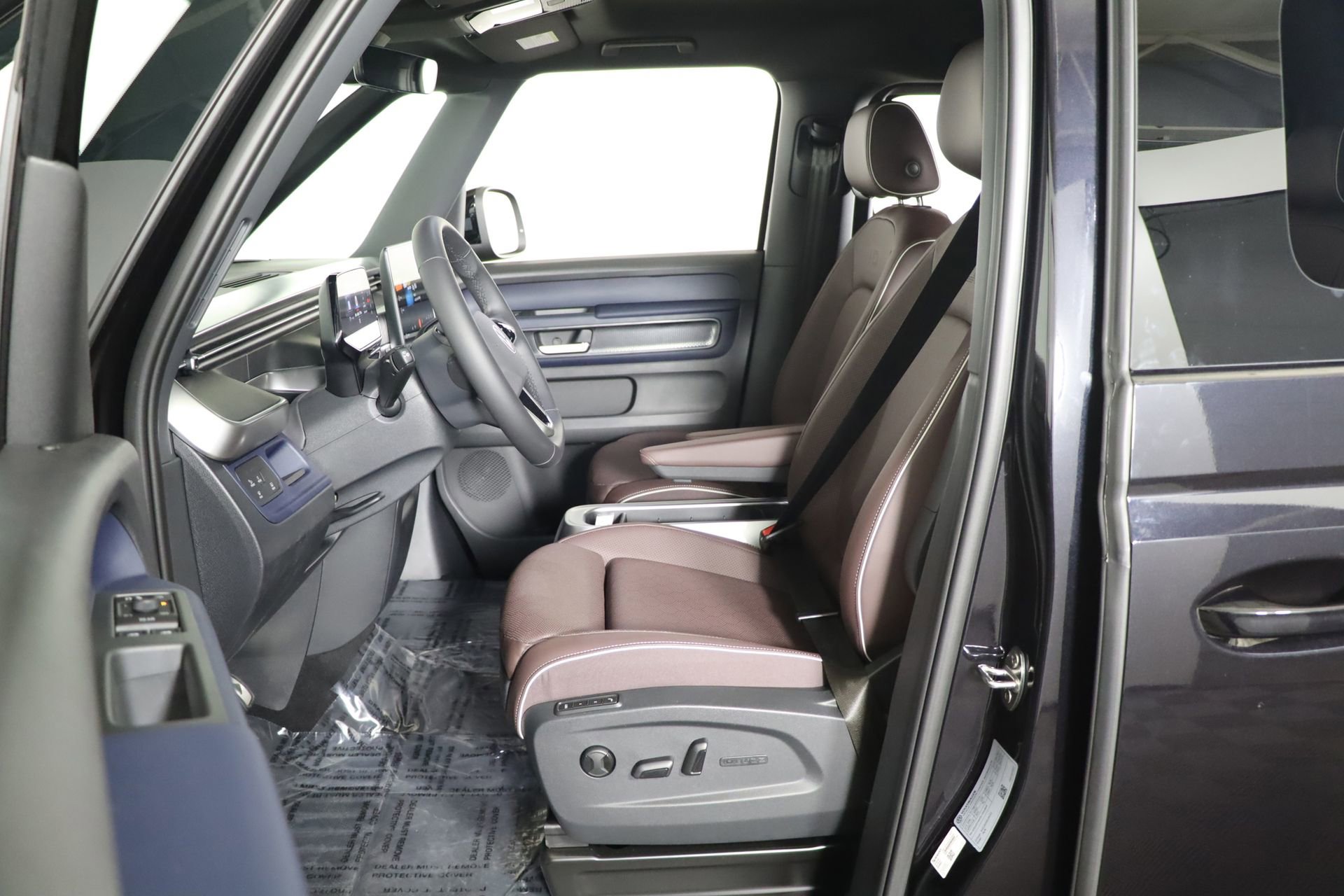 New 2025 Volkswagen ID. Buzz Pro S image 25