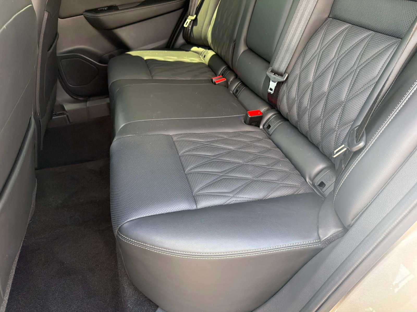 Used 2023 Nissan Rogue Platinum w/ Platinum Premium Package FWD image 13