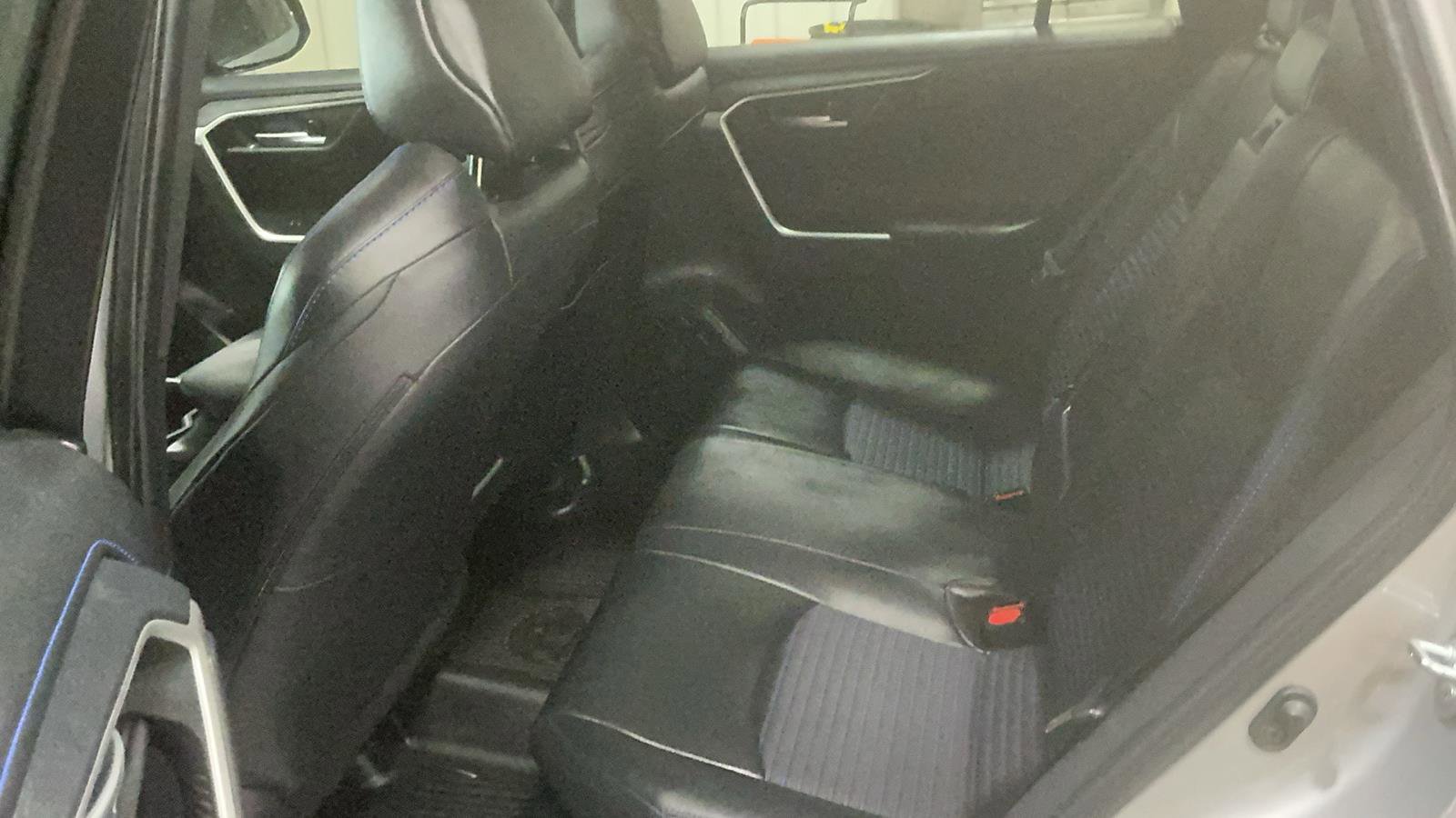 Used 2025 Toyota RAV4 XSE w/ Advanced Technology Package image 13