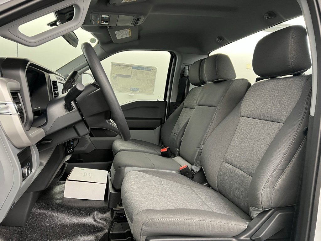 New 2026 Ford F550 4x4 Regular Cab Super Duty image 23