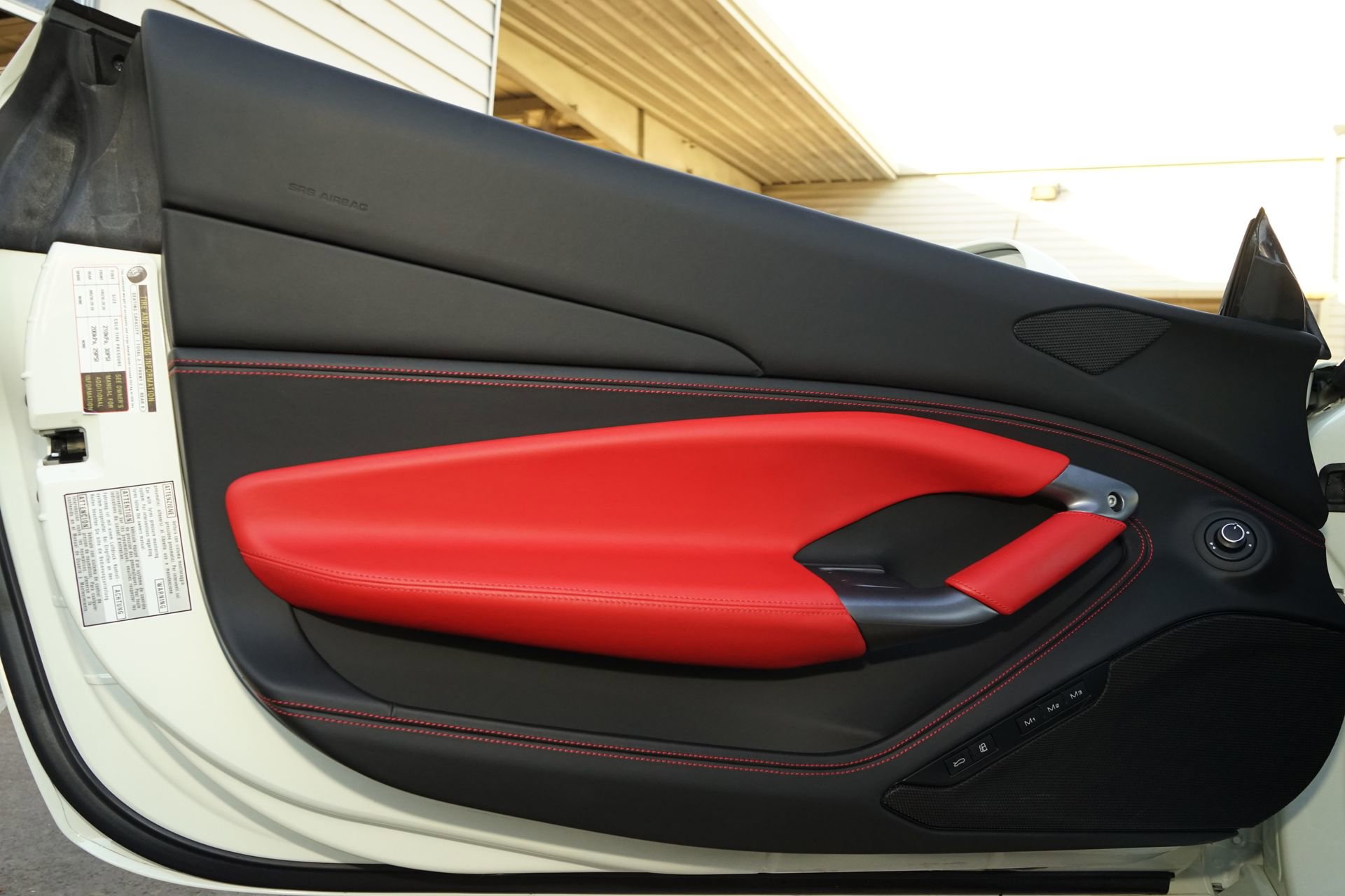 Used 2022 Ferrari F8 Tributo image 20