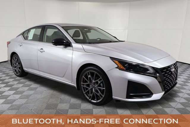 Used 2023 Nissan Altima 2.0 SR image 4