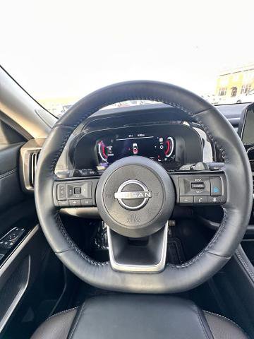 Certified 2024 Nissan Pathfinder Platinum image 18