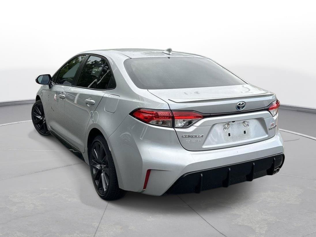 Certified 2024 Toyota Corolla SE FWD image 8