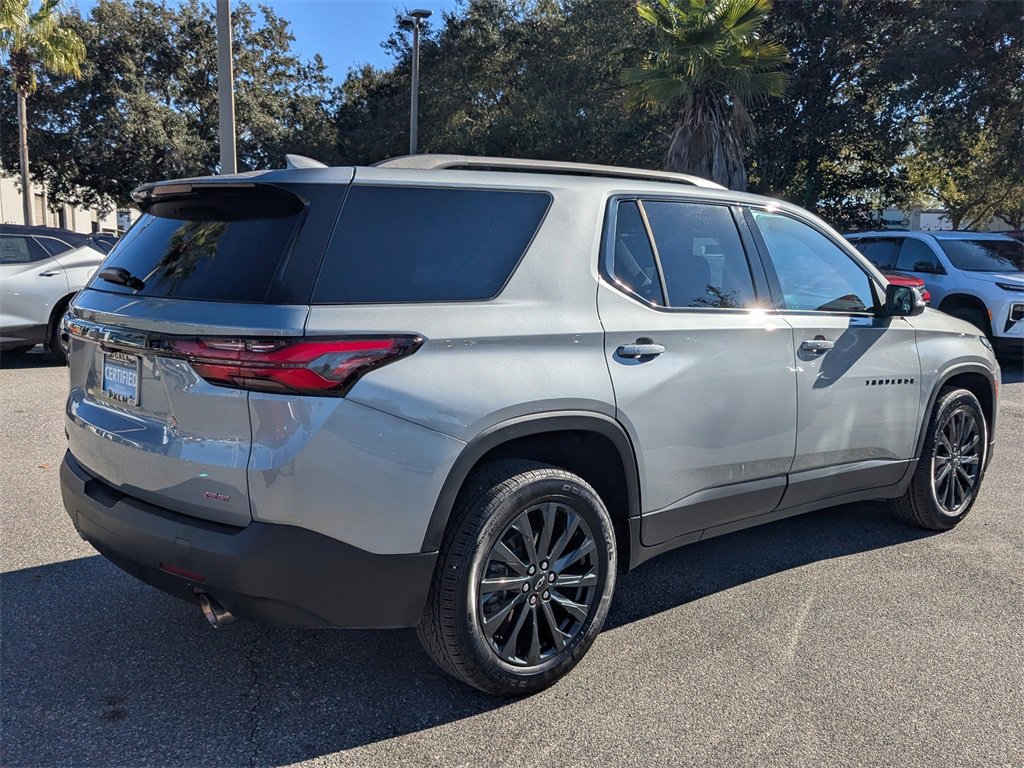 Certified 2023 Chevrolet Traverse RS image 3
