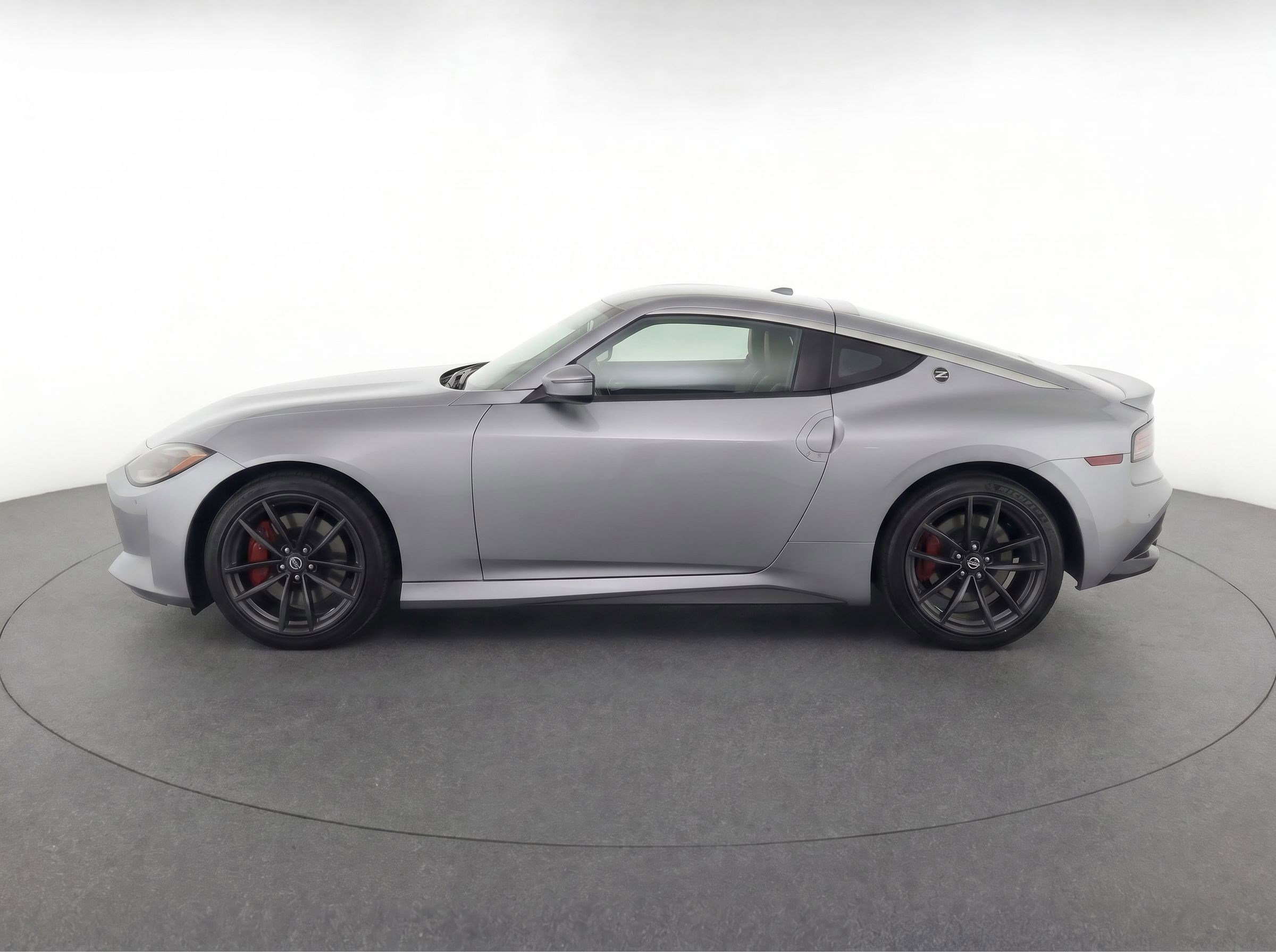 Used 2025 Nissan Z Performance w/ Floor Mat Package RWD image 6