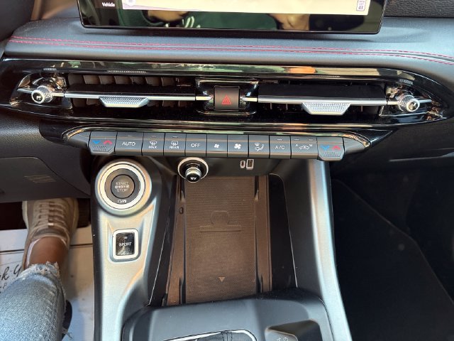 Used 2024 Dodge Hornet R/T Plus w/ R/T Blacktop Package AWD/4WD image 18