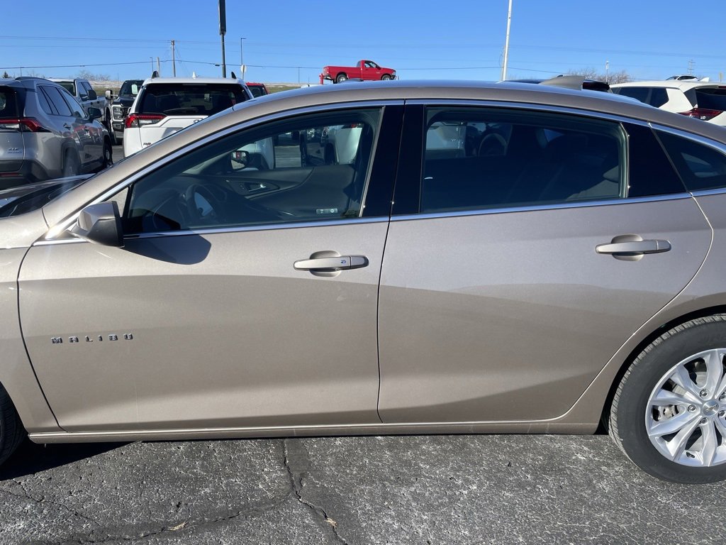 Used 2023 Chevrolet Malibu LT image 25