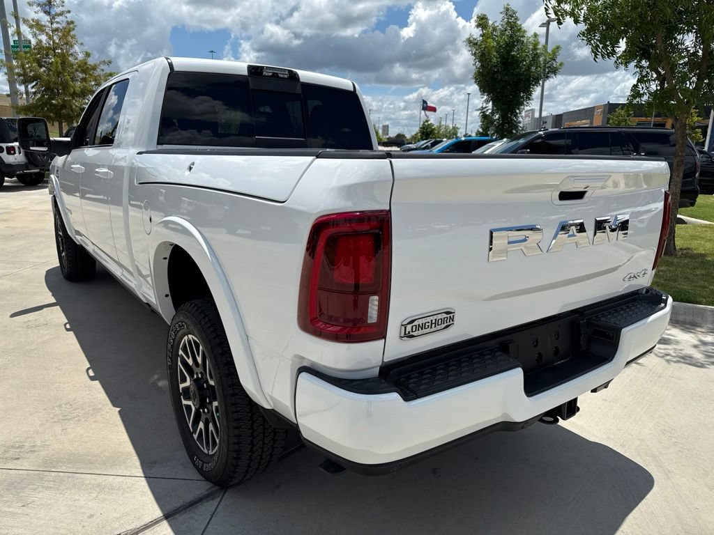 Used 2025 RAM 2500 Limited AWD/4WD image 5