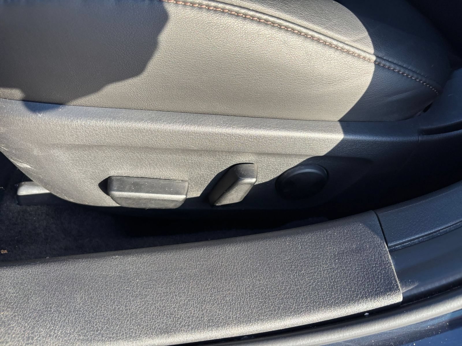 Used 2026 MAZDA MAZDA3 s FWD image 21