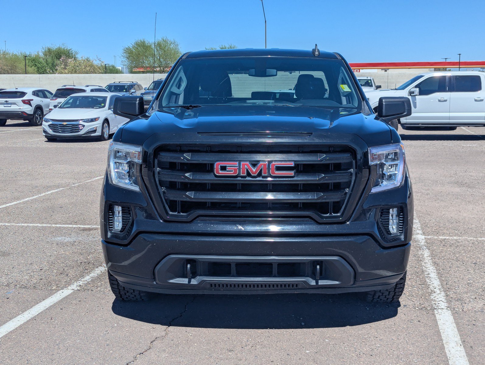 Used 2020 GMC Sierra 1500 Elevation w/ Elevation Value Package RWD image 8